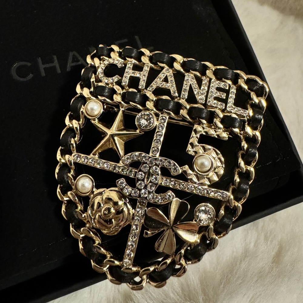 Chanel Pearl Diamond Strass Sergeant Shield Badge Metal Pin Brooch
